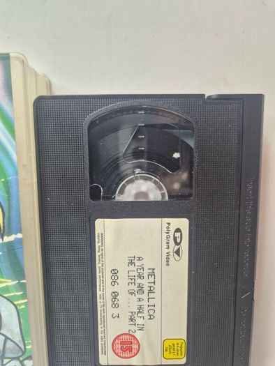 Metallica: A Year and a Half in the Life of Metallica - Complete 2-VHS Set (PAL)