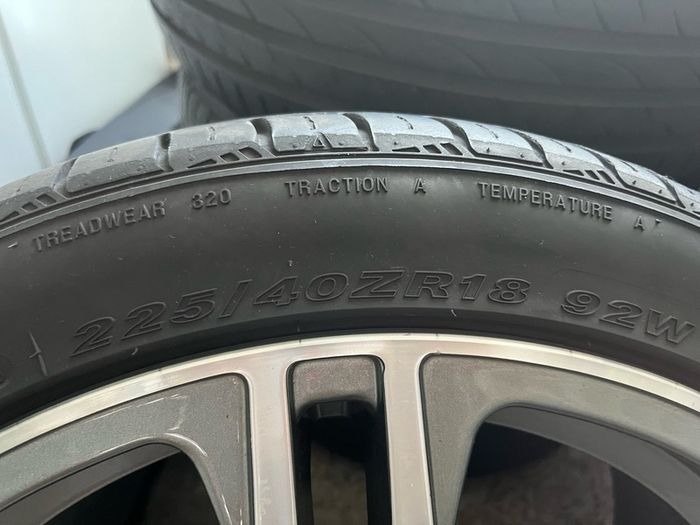 18" RS4 Style Diamond Cut Alloy Wheels - Refurbished