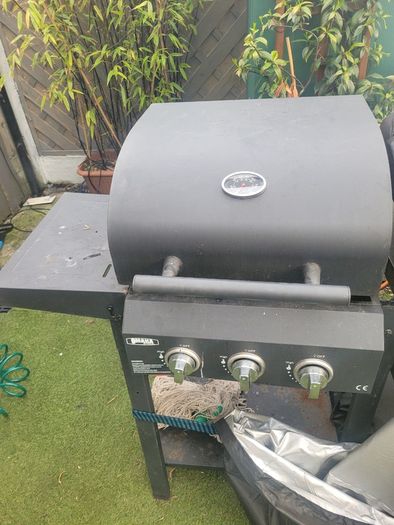 Gas bbq