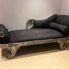 Chaise Lounge