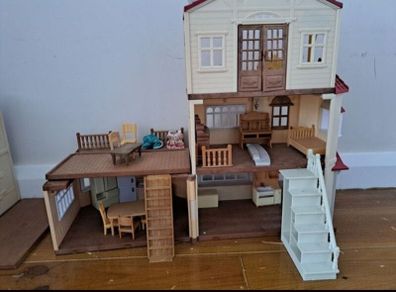 Sylvanian house
