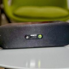 Creative D80 Bluetooth speaker