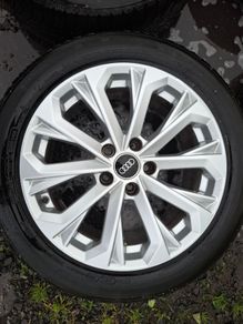 17" Genuine Audi Alloys with tyres