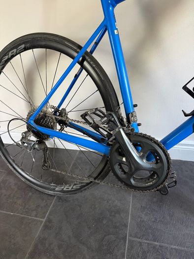 Giant Contend SL 2 Disk Road Bike