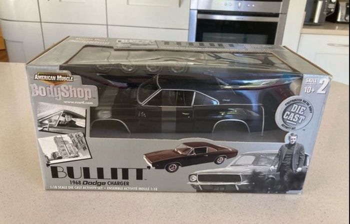 Dodge Charger Kit Bullitt Steve McQueen 1/18 Ertl # 2