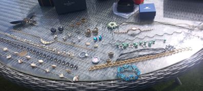 Large selection of costume jewellery, D18, no damaged pieces