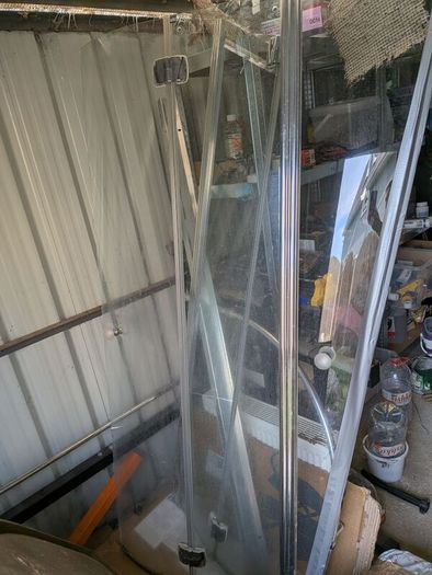 Shower Tray and Enclosure