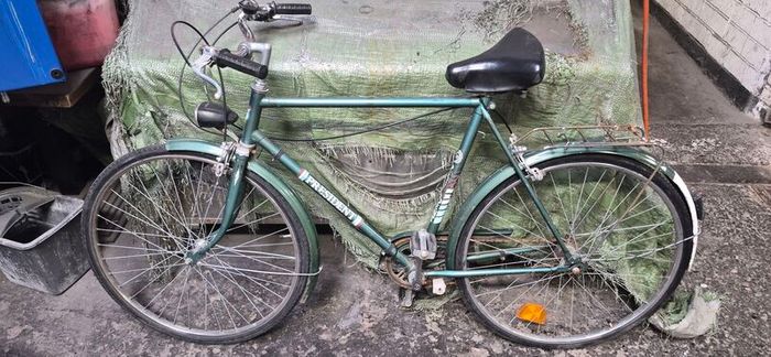 Vintage President Mens Bicycle