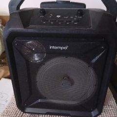 speaker