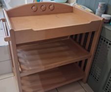 Changing table
