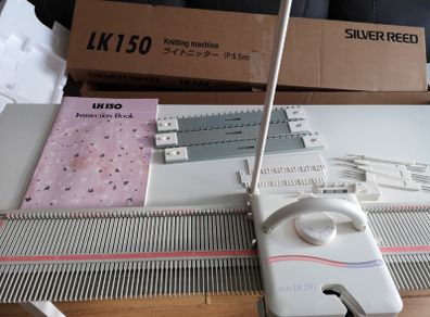LK150 Knitting Machine - 6.5mm Mid Gauge
