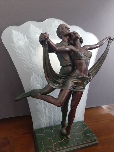 Art Deco Lamp