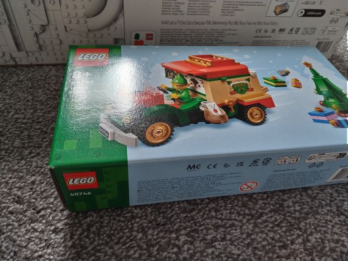 LEGO Christmas/ Winter Village Bundle