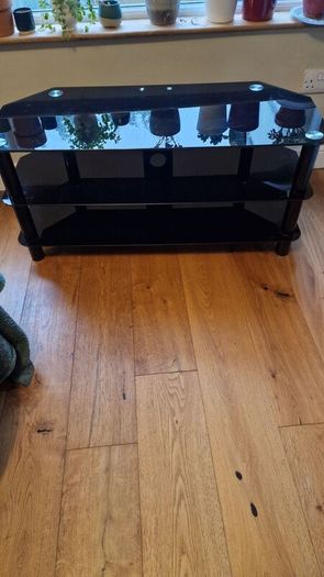 42" LG tv for sale
