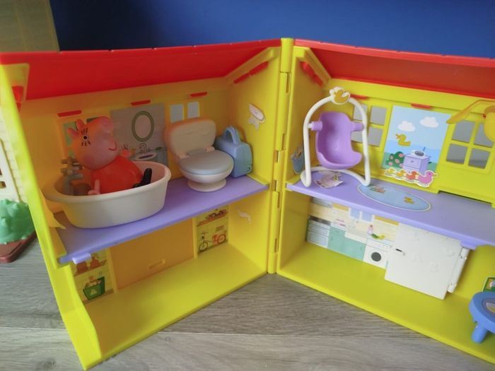 Peppa Pig House