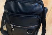 Sholder bag ( no price below)