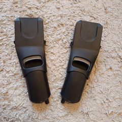 Maxi Cosi car seat adaptor