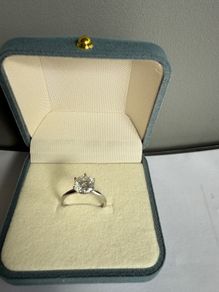 Moissanite Diamond Ring