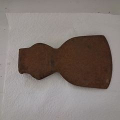 Vintage axe head (hatchet head)