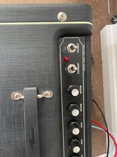 15 W Supro Guitar Tube (Valve) amplifier
