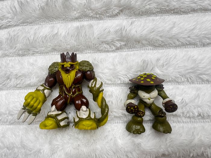 Gormiti Forest People Barbatus The Lord Of The Forests and Sporius the Terrible 2nd Series approx. 6 and 4 cm.  Please see photos