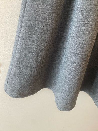 Lily & Dan grey skirt (new) age 9-10