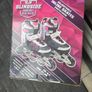 In line roller blades Image 4