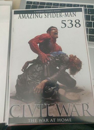 Amazing Spiderman comics x 9