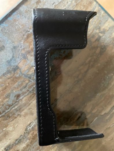 Official Fuji xt30 leather half case