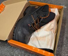 Men's work boots BRAND NEW size 11