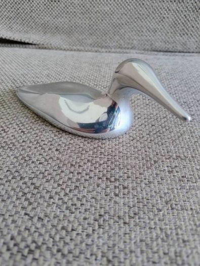 Hoselton Aluminium Sculpture Figurine vintage circa 1970 signed #1555 made in Canada Loon Duck Goose Fowl in very good condition see all photos FREE STANDARD POSTAGE INCLUDED