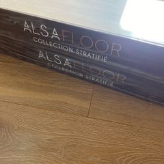 Laminate Flooring