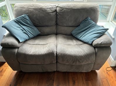 3 + 2 recliner sofa set