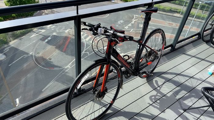 Giant hybrid/road bicycle