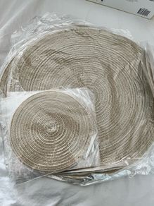 Set of 6 wicker Table mats including coasters