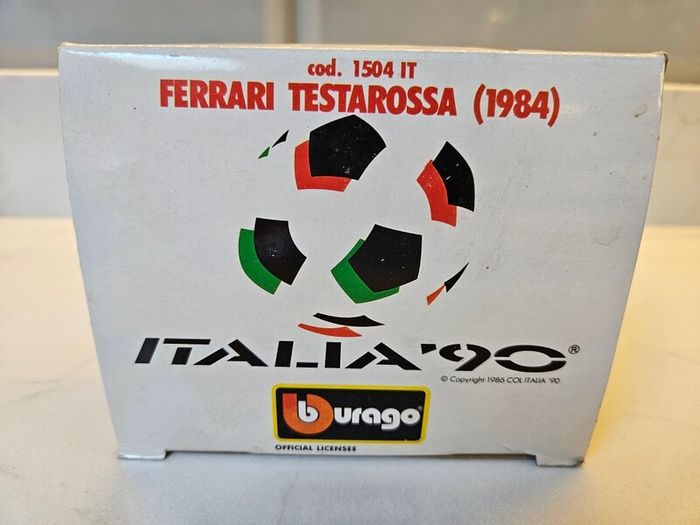 Italia 90 Ferrari Testarossa Bburago 1/24 Scale Model Car
