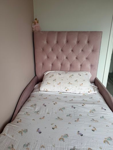Ottoman Single Bed