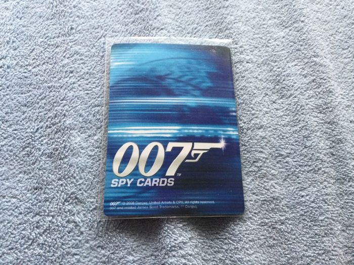 James Bond cards