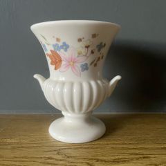 Wedgewood Meadow Sweet Mini Urn
