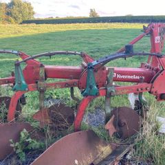 Kverneland plough