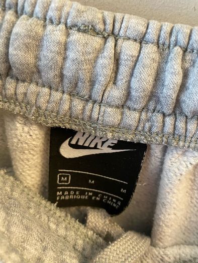 Nike tracksuit (medium)