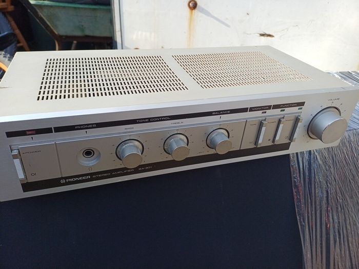 Pioneer stereo Amplifier