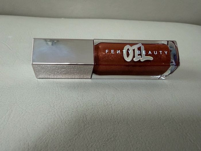 Fenty Beauty-Gloss Bomb Oil-Coppa Cookie