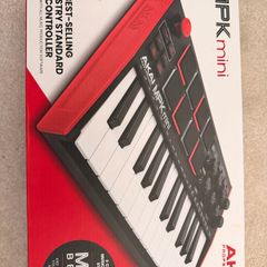 Akai MPK mini