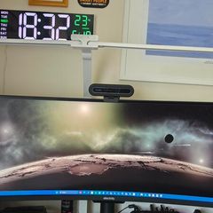 eletriQ 49in Monitor