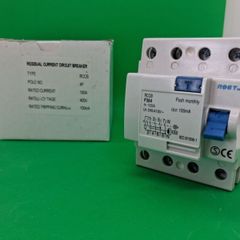 Postage - Circuit Breaker 100A 100mA 4P 230v - 400v