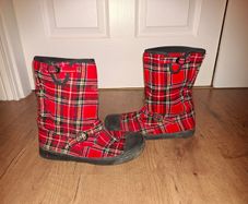 Blowfish punk/rock tartan boots, size 4