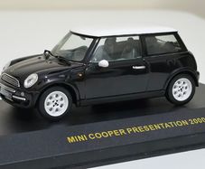BMW Mini Cooper 1:43 model
