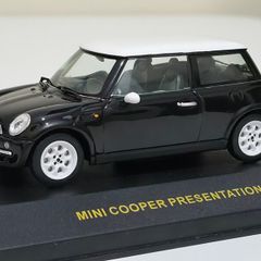 BMW Mini Cooper 1:43 model