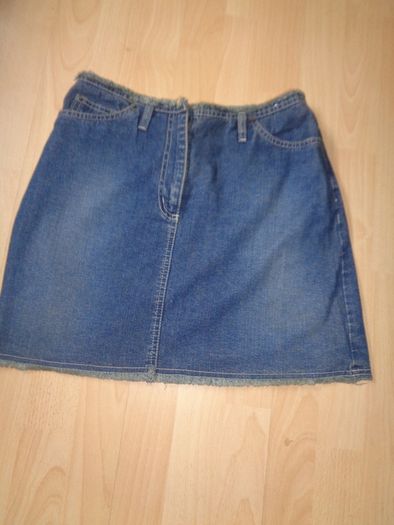 Ladies Denim Mini Skirt for Sale